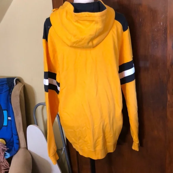 Like New Pittsburgh Steelers ZIP Up Hoodie Size M - Picture 4 of 4